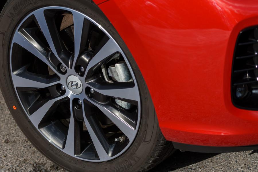 Колеса Hyundai i30 2017 года  (UK) (фото 29 из 40)